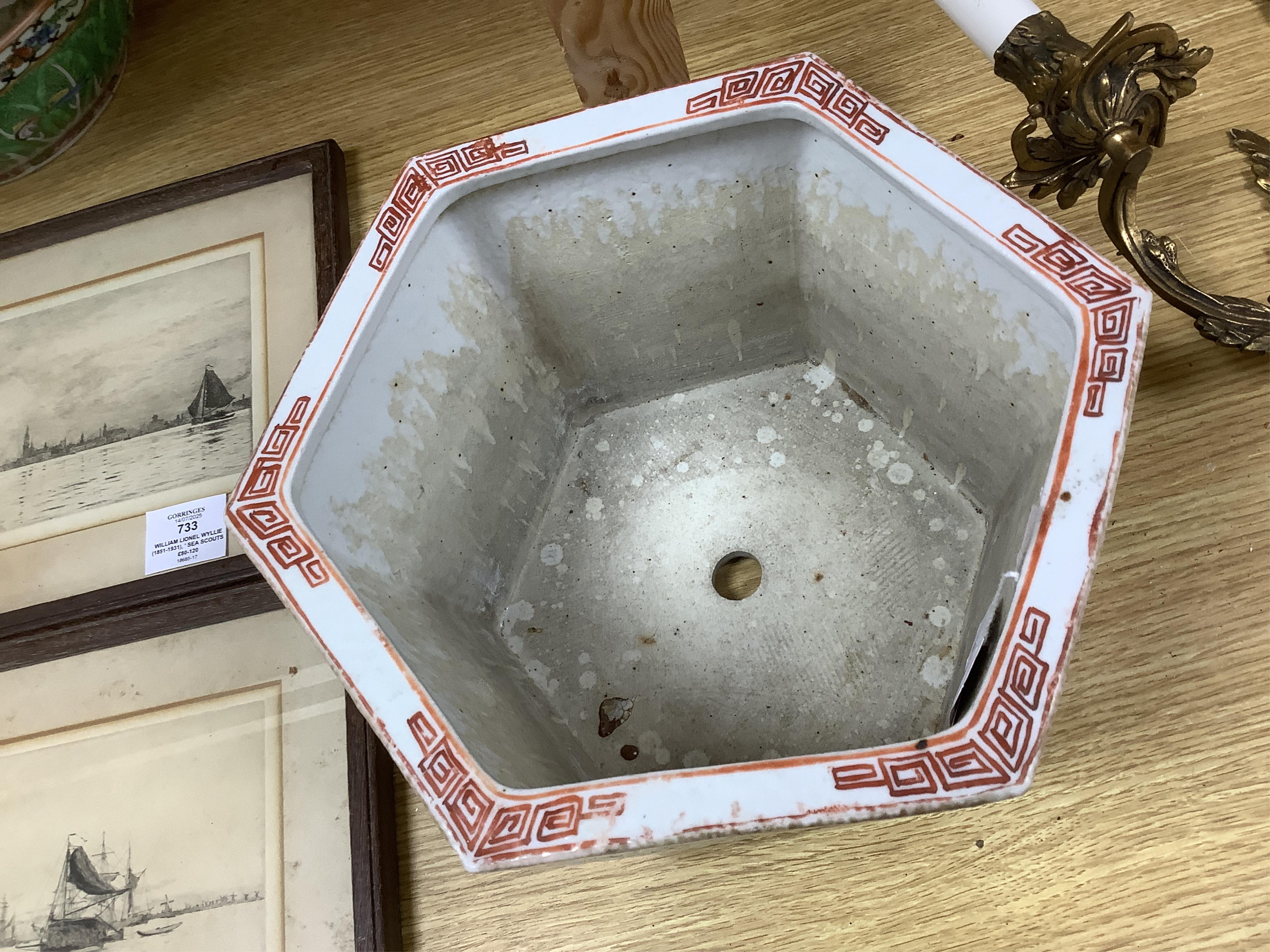 A 19th century Chinese famille rose hexagonal planter, 16cm